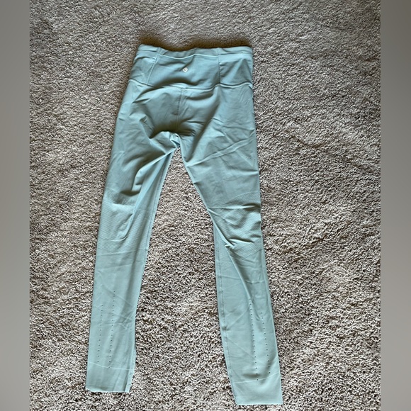 Lululemon leggings - Picture 3 of 5